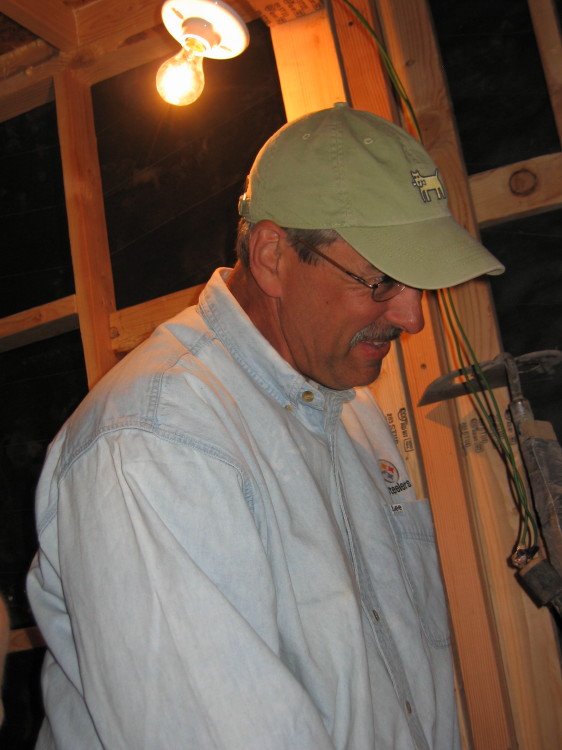 Image 149 of 168
dan